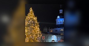 Downtown Kingston unveils 2023 pewter Christmas ornaments! - Kingston's MOVE 98.3