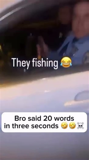 Roddy Daves on Instagram: "日本的东京街头有一家中式洗衣店，店内地面装设了压电陶瓷砖。顾客走进店里时，脚步的机械压力会使砖块内部的压电材料产生微弱电压，这些电压被收集并储存在小型蓄电池中。产生的电能用于驱动洗衣机、照明以及店内的无线网络设备，既节约能源，又向顾客展示了绿色科技的魅力。通过这种方式，日本将日常步行转化为可再利用的清洁能源，为城市的可持续发展提供了小而实用的示范。"