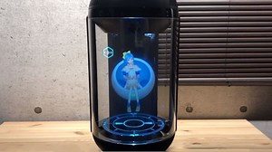 El holograma y compañero virtual Gatebox presentó una nueva versión adaptada a países occidentales