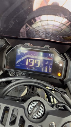 Shell Rizzo | Top Speed R3 2025 (remap, cornetas e escape Dogster) | Instagram