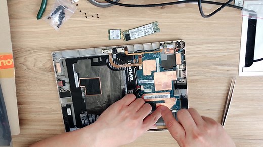 Lenovo Miix700-12isk 更换主板视频