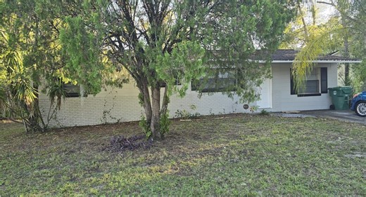 820 W Chelsea St, Deland, FL 32720 - MLS O6352213 - Coldwell Banker