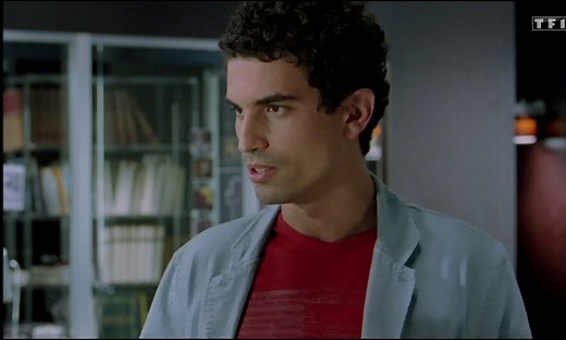 R.I.S Police scientifique - S01 E002 - Père en détresse | TF1+