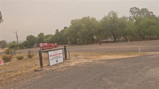 🔥 Community Update 🔥 Sedgwick has been Paged to a car fire spreading into grass on Axe Creek Road Sedgwick. Additional fire units are attending to assist. Please stay alert and monitor the Vic Emergency App. Stay Safe | Sedgwick Fire Brigade - CFA