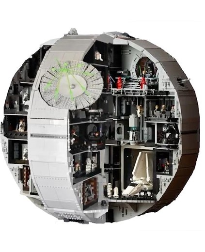 Someone Finally Saved The LEGO Death Star!!!