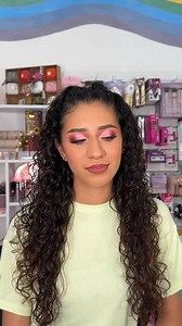 194K views · 8.1K reactions | El bucle infinito que es maquillar ‍↕️ | L-NAH Maquillaje | Facebook
