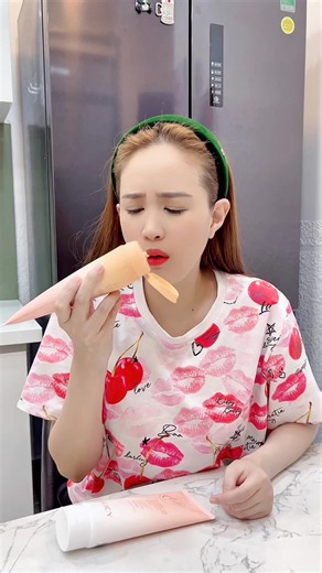 Kem dưỡng body chống nắng Uilicy – Vừa dưỡng da vừa chống nắng