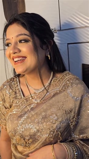 facesbyurvashi on Instagram: "Subtel and elegent . . #partymakeup"