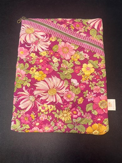 Hemingway Pouch (large 9x12”) in Magenta Floral - Etsy
