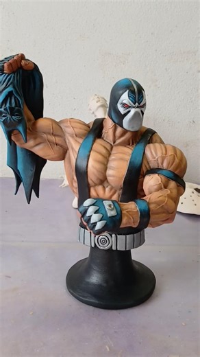 #bane #batman #darkknight #dc Todavia me falta agregarle algunos accesorios pero ya casi está.