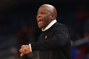 Why is Mike Anderson suing St. John's men's basketball? Contract and firing allegations explored