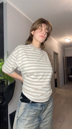 @aleksthecole on Instagram: "The fastest way to show your ID 😂"