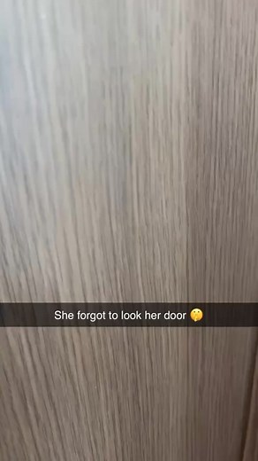 Vanessa Size | i saw you! What where you doing there?! 🧐 | Instagram