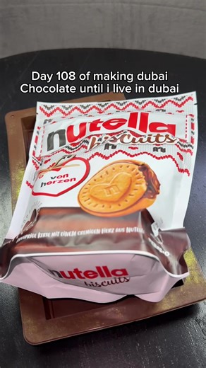 Day 108 when nutella cookies meets Dubai chocolate 🍫🍪 i call this one nutella dubai chocolate #dubai #dubaichocolate #day1 #nutella