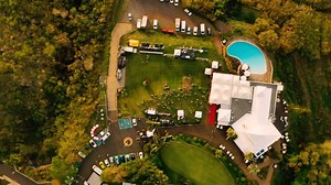 PURE au Golf du Bassin Bleu IV 🎟️ : https://shotgun.live/en/festivals/pure-au-golf-du-bassin-bleu-iv 📍 Golf du Bassin Bleu, Île de la Réunion 📆 Samedi 7 mars 2026 ⏰ 17h – 2h 🌿 Festival en plein air 🎧 LINEUP 🎶 MONT ROUGE 🎶 JULIAN JEWEIL 🎶 AMOUR PROPRE 🎶 NICO RODAS 🎶 LUCAS VERGNES 🎶 ROMAIN SAY x JENNA [LIVE] 🎶 ELA 🌄 PURE revient au Golf du Bassin Bleu pour une édition exceptionnelle, dans l’un des lieux les plus spectaculaires de La Réunion. Perché au-dessus des nuages, avec une vue p