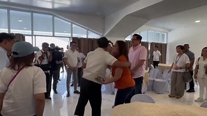 173K views · 1.7K reactions | President Ferdinand “Bongbong” Marcos Jr. shakes hands with former Vice President Leni Robredo, his rival in #Eleksyon2022, before the inauguration of the Sorsogon Sports Arena. | via Anna Felicia/GMA Integrated News Courtesy: MPC Pool | GMA News | Facebook