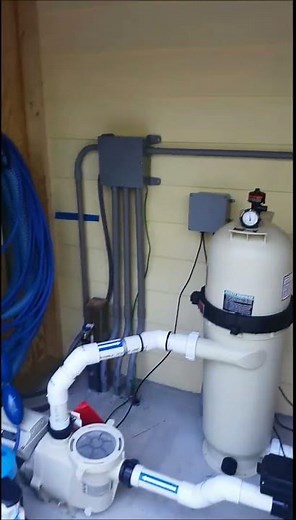 Swimming pool no chlorine, ozone and ions