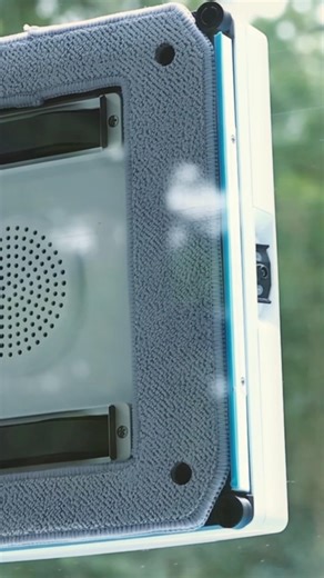 Переворот в мытье окон: встречайте новинку от Hobot