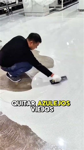 Rough flooring instantly becomes smooth and beautiful.#epoxy #epoxyresin #epoxyfloor #renovation