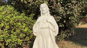 Sacred Heart of Jesus Statue 24.4'' H Large Jesus Statue Catholic Statues for Outdoor Garden Yard Lawn Patio, Resin Sculpture Outdoor/Indoor Religious Gift, Gray