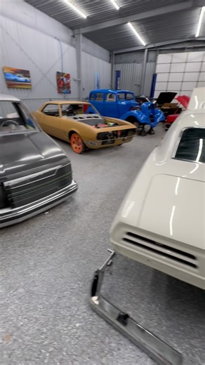 1.1K views · 425 reactions | A lot going down around here. Front building is packed! #thehotrodshop #hotrods #charger #dodge #mopar #toyota #truck #minitrucks #pontiac #firebird #camaro #obs #obstrucks #crewcab #low #airride #ls #horspower #hudson #streetrod | The Hot Rod Shop | Facebook