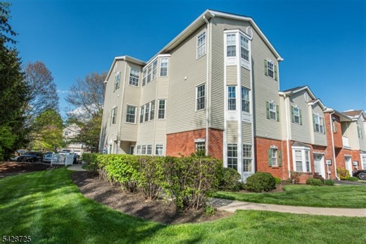 25 Allister Ct, Lincoln Park, NJ 07035 - MLS 4025320 - Coldwell Banker