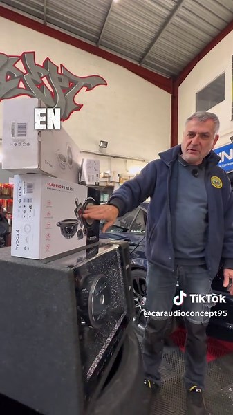 Installation sur mesure de système audio BMW e46