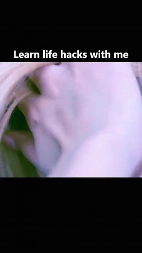 11K views · 251 reactions | Dandruff Problem Solved #diylifehacks #usefultips #tipsandtricks | Satisfying Hub | Facebook