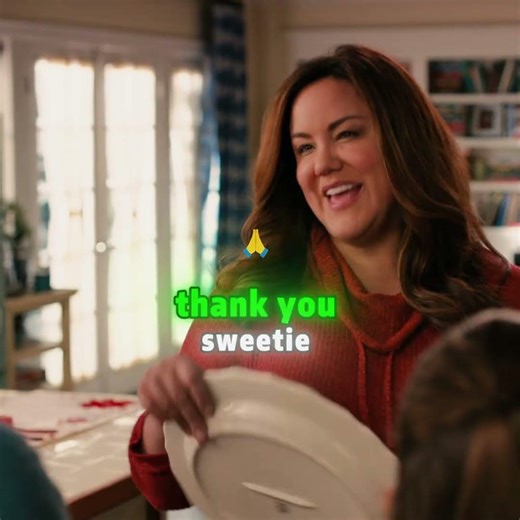 They Break Mom’s Christmas Platter🎄🤯Then Try Mind Control😂| American Housewife#shorts #viral