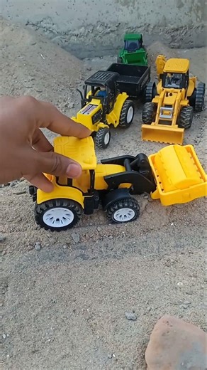 Mahindra 585 Yuvo tech Plus 49.3 Hp #tractor​ #mahindra​ #automobile​ #farming​ #mahindratractors​💪