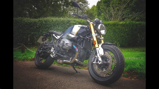 Best modern retro? - 2017 BMW RnineT review