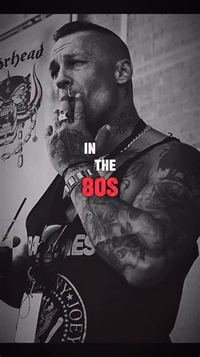 Kostas Baronis Proki⚡♠️ on Instagram: "Καλή χρονιά σε όλους .εύχομαι οι καινούργιες γενιές να καταφέρουν αυτό που δεν καταφέραμε εμείς . Να πάρουν την ζωή τους στα χέρια τους και να μην γίνουν αιώνιοι σκλάβοι του κράτους και τις κάθε θρησκείας. ✌🏻✌🏻✌🏻✌🏻⚡️⚡️⚡️"