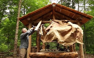 【原始木屋】46. 原始森林厨房 E10 原始粘土烤炉 Primitive Clay Mud Oven _ The Forest Kitchen