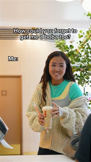 came in for a drink and got a shift 😂😭 they didn't even work there 😮 #prank #meme #skit #ItsBobaTime