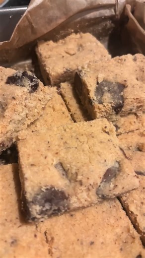 45 reactions · 13 comments | Burnt butter shortbread with chocolate...