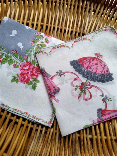 Vintage Ladies Handkerchiefs Pink & Gray Hankies Ballerinas and Parasols - Etsy