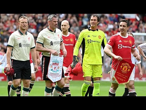 HIGHLIGHTS: Man Utd Legends 1-3 Liverpool Legends | STUNNING FREE-KICK!