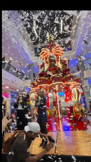 Maracay Aragua on Instagram: "@unicentromaracay junto a @escudamotorcycles , celebró su aniversario premiandote con un regalo especial: ¡UNA MOTO NUEVA! para que arranques el 2026 con estilo 🛵 Sorteo que se realizó junto a la presencia de la Lotería de Aragua para validar los resultados: quedando como Ganadora Lurdes Sam. Muchas felicitaciones a la ganadora 🏍️🥳 #Maracay #Aragua"