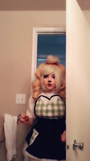 Isabelle Cosplay: The Return of a Beloved Character