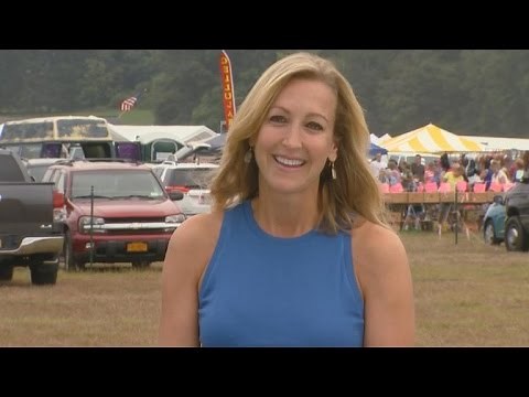 'GMA' Co-Anchor Lara Spencer Talks Flea Market Fascination