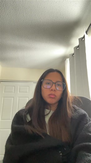 Día 26 🇨🇦- Tormenta de nieve mi gente 🫩❄️ ya no doy con este clima tan helado jajajaj lo único bueno es q tengo clases en línea…pero me aburro T-T igual soy feliz con mis útiles de Walmart aaa futura chica de los plumones xd haré haul en inglés #contentcreator #internationalstudent #snowstorm #vlog #jobhunting