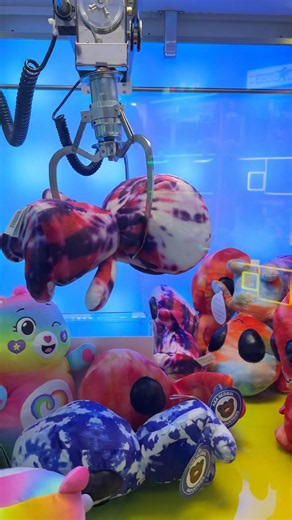 Claw Machine WIN! Alien Plushy for my Daughter. #clawmachine