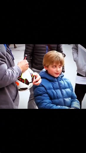Nobody Knew It Was CR7… Best Commercial Ever 😱⚽