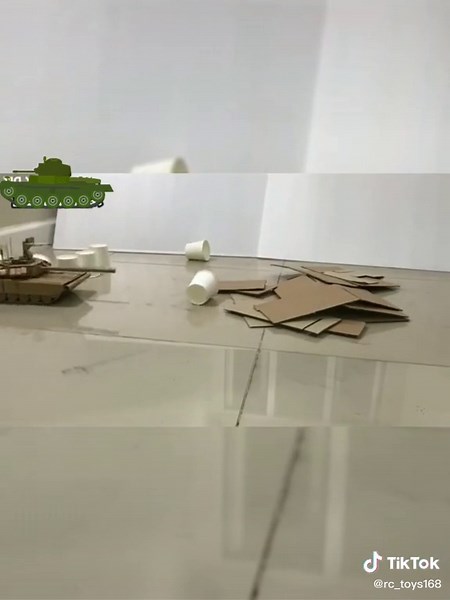 This tank made of cartons is not very powerful.#interesting #model #remotecontrol #rctoy #handmade #mini #tank