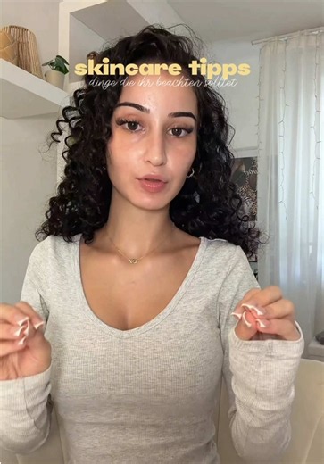 skincare tipps 🙂‍↔️🤍 ihr seht meine haut war wirklich ganz schlimm, hab es aus dieser phase raus geschafft mit diesen tipps🥹 #fürdich #foryou #viral #skincare #tipps