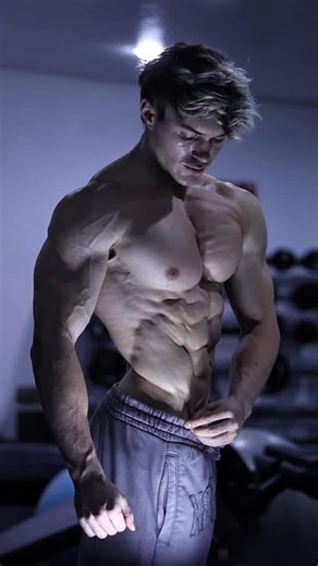 It’s all about the lighting 💡 @gym.lamp_ is a GAME CHANGER if you’re looking for ways to improve your content and enhance your physique with the best lighting possible - - - #ripped #abs #sixpack #shredded #bodybuilding #aesthetic #muscle #lighting #workout #workoutmotivation #gymmotivation #aesthetics #model #malemodel #fitnessmodel | Jason Bjarnson