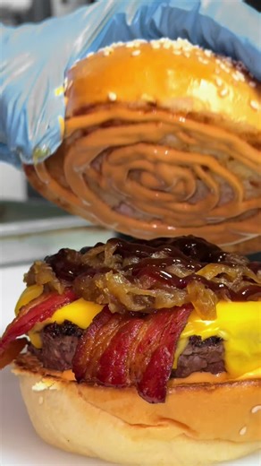 Gourmet Burgers That Will Make You Hungry