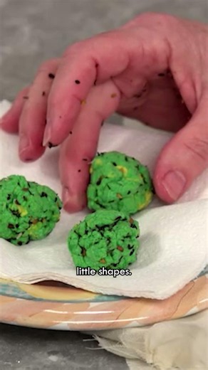 Make DIY Wildflower Seed Balls in Minutes 🌼