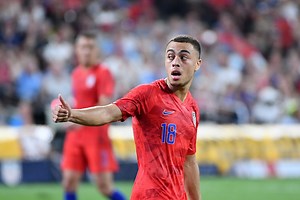 22K views · 441 reactions | You saw glimpses in September. The next opportunity to see Sergiño Dest in a  jersey comes when the #USMNT faces  on Nov. 15 in Orlando. >> https://ussoc.cr/8qhk | U.S. Soccer | Facebook