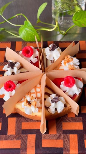 Tired of messy cheesecake slices? Try this parchment paper trick for clean cuts every time! 🍰✨ | So Yummy